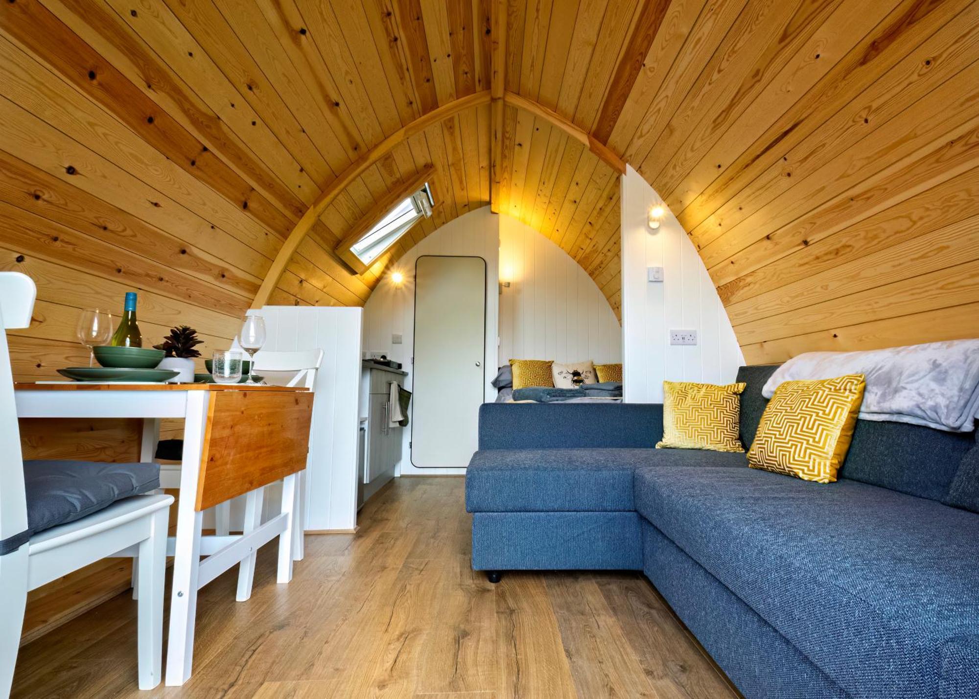 Malhamdale Glamping *