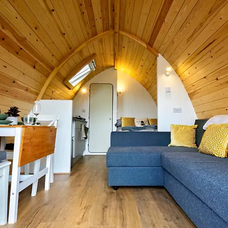 Malhamdale Glamping Hotel Skipton Exterior photo
