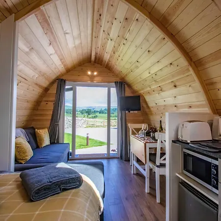 Malhamdale Glamping Hotel Skipton Exterior photo